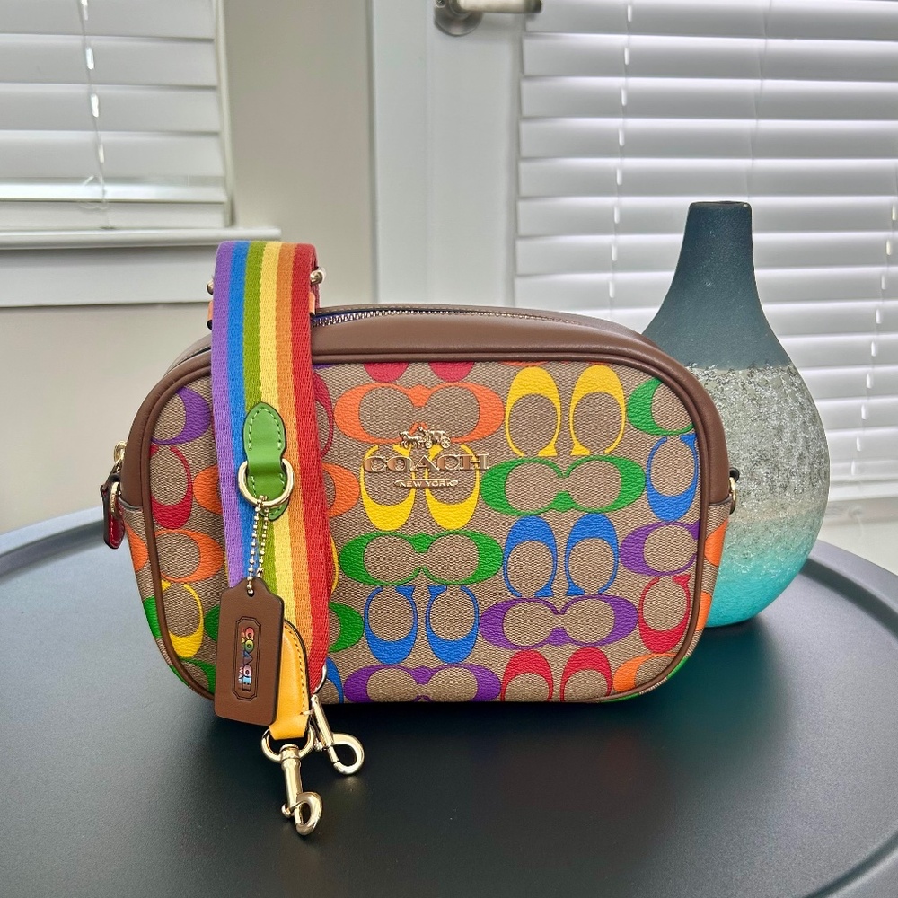COACH Rainbow 🌈 Signature Bag w/ Crossbody Strap